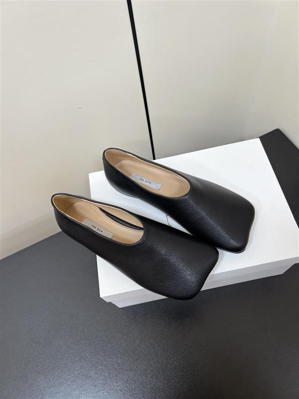 2025112812814958 310